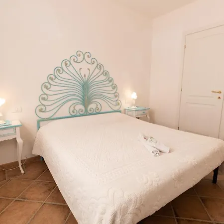 Perseo Vacanze Poggio Dei Fiori Con Piscina Privata Olbia