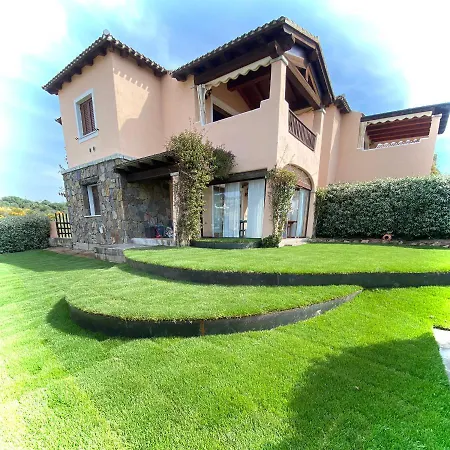 Perseo Vacanze Poggio Dei Fiori Con Piscina Privata Olbia