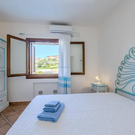 Perseo Vacanze Poggio Dei Fiori Con Piscina Privata Ferienhaus Olbia