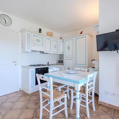 Perseo Vacanze Poggio Dei Fiori Con Piscina Privata