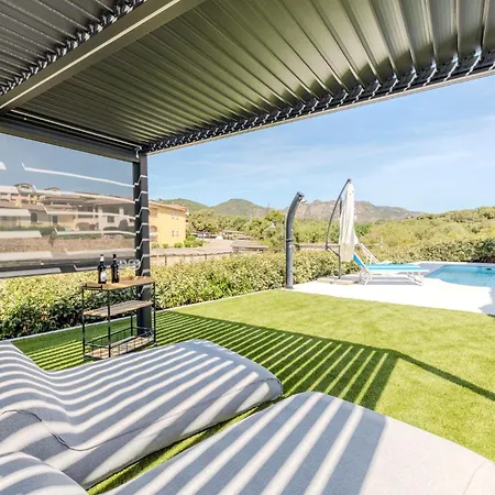 Perseo Vacanze Poggio Dei Fiori Con Piscina Privata Olbia
