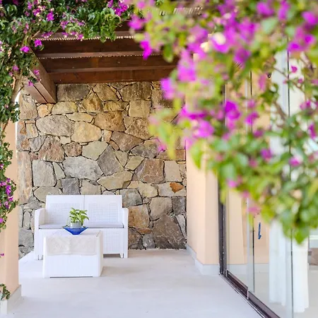 Perseo Vacanze Poggio Dei Fiori Con Piscina Privata * Olbia
